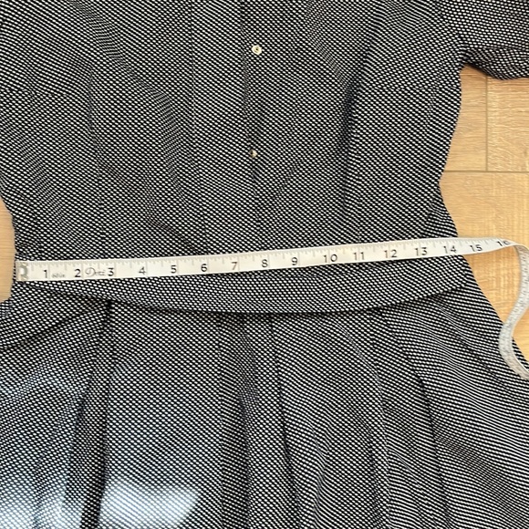 NWT Gap 3/4 sleeve button close top, side zip knee length navy blue and white 2 - Picture 7 of 12